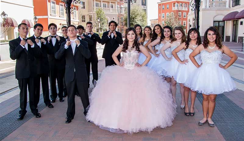 Quinceanera preparativos planeacion chambelanes damas compania